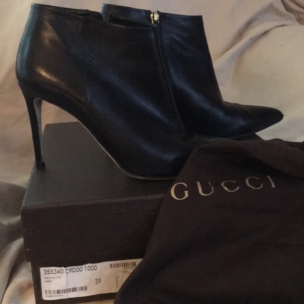 Gucci leather booties